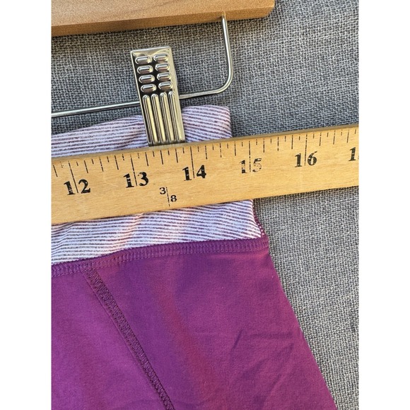 Lululemon Women's Pace Rival Mid-Rise Skirt Size 6 Magenta Purple - Picture 5 of 7
